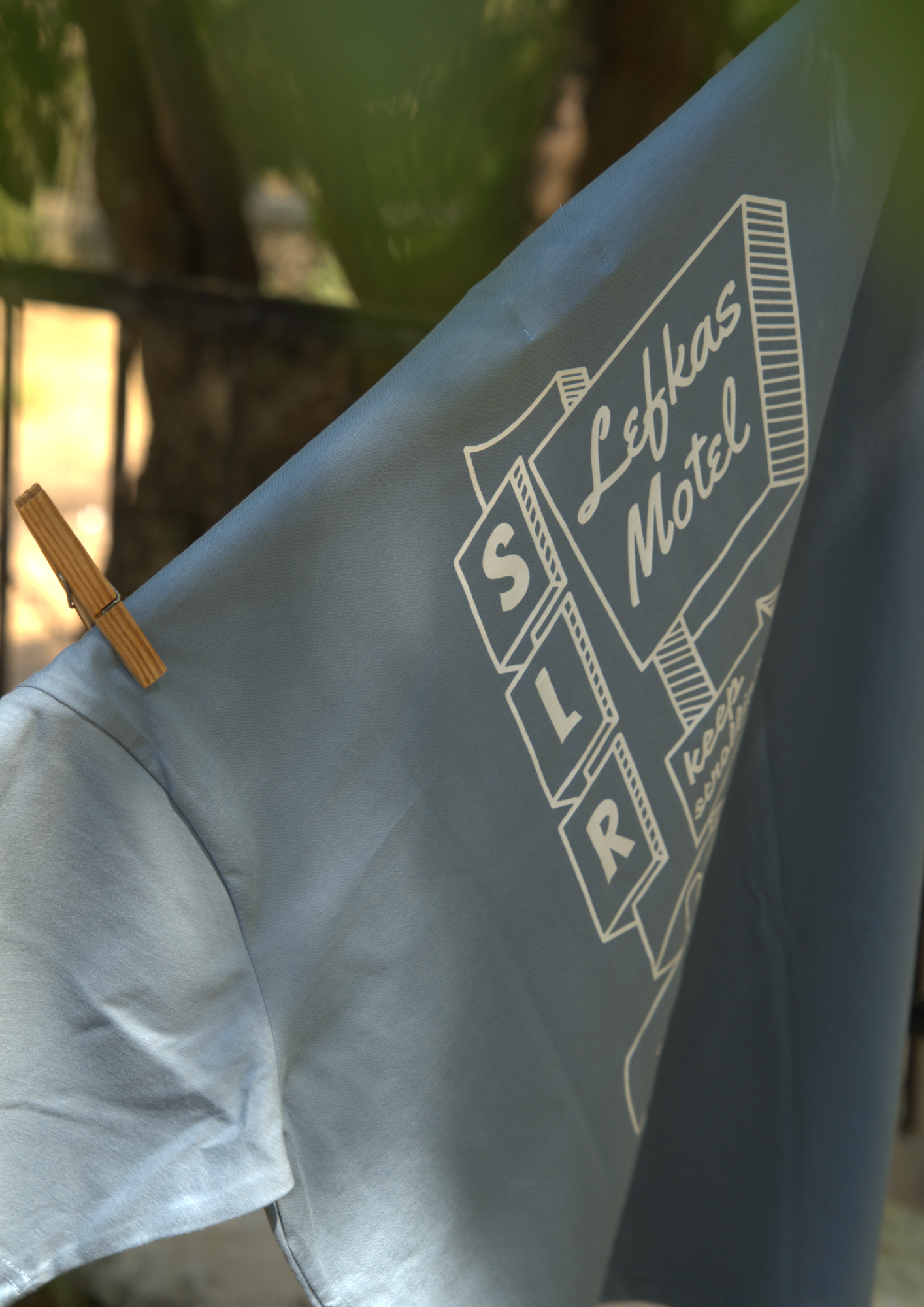Motel Lefkas Dusty Blue Tee